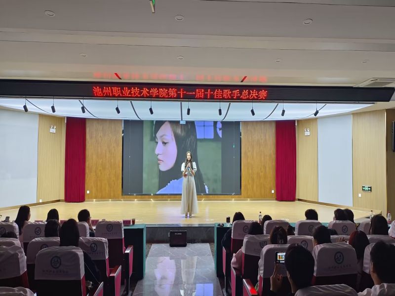 1680246702453437.jpg 舒滋《隐形的翅膀》.jpg
