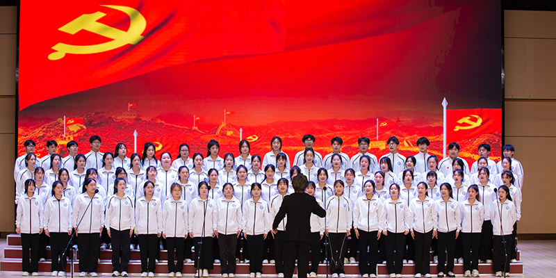 1717230811556775.jpg 教育系23级1.jpg